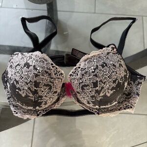 Victoria's Secret Lace Push-Up Bra - Black and Pink